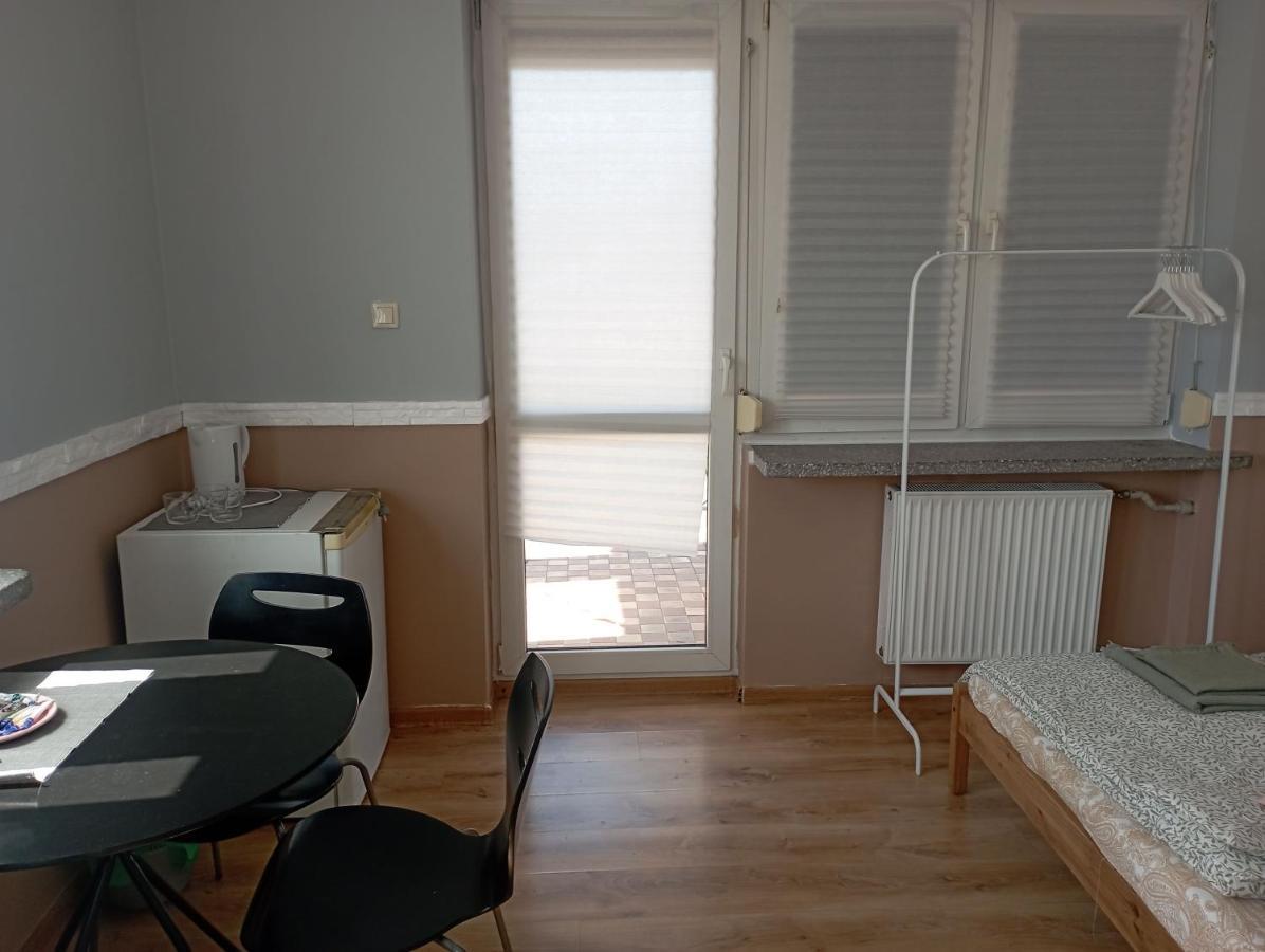 Pokoje Targowek Hotel Warszawa Eksteriør billede