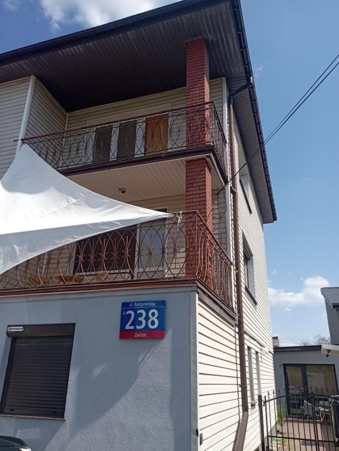 Pokoje Targowek Hotel Warszawa Eksteriør billede