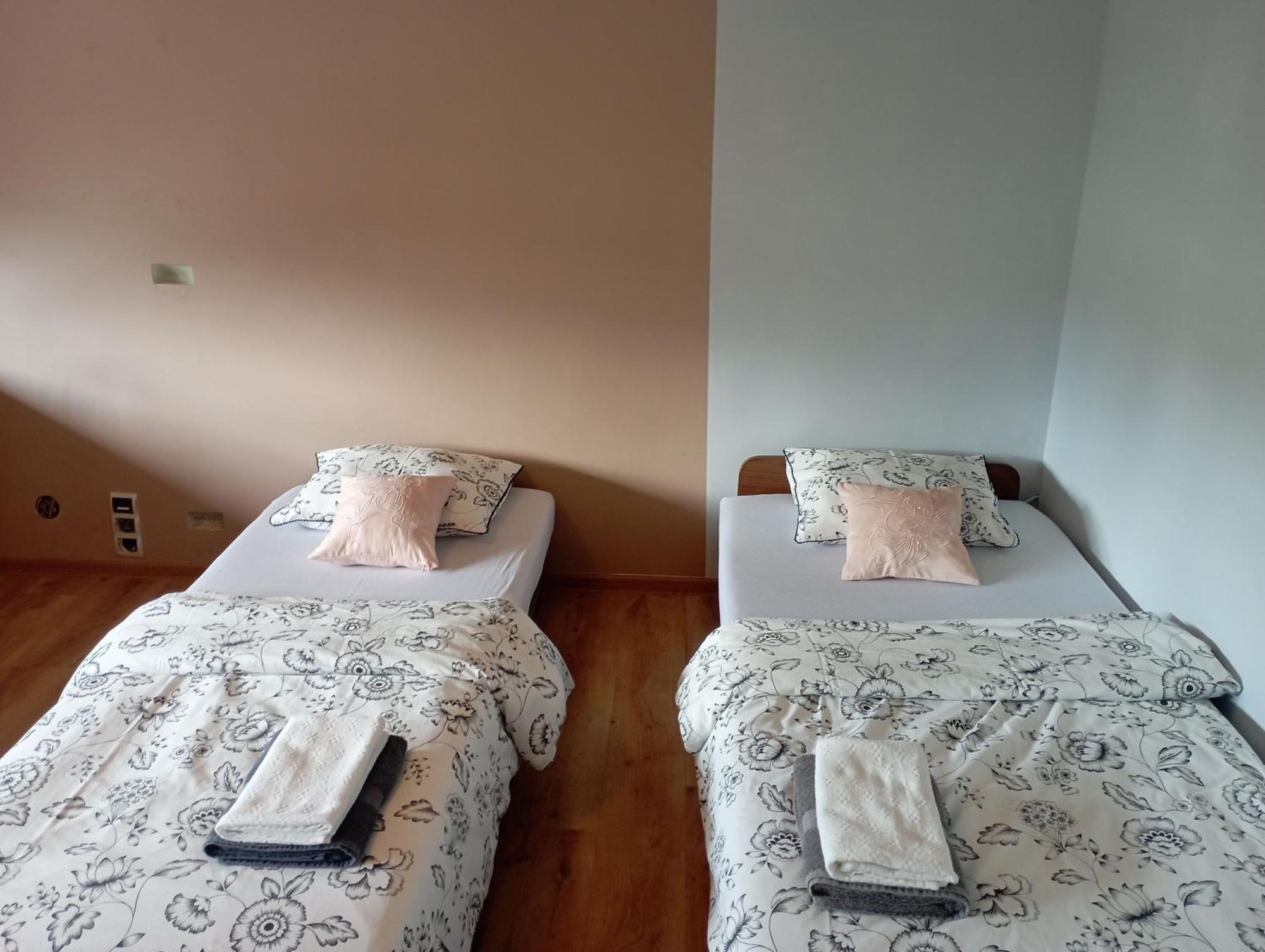 Pokoje Targowek Hotel Warszawa Eksteriør billede